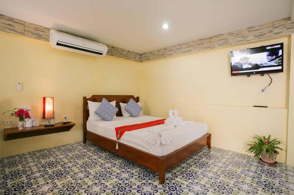 Eriksson Guesthouse Patong Zewnętrze zdjęcie