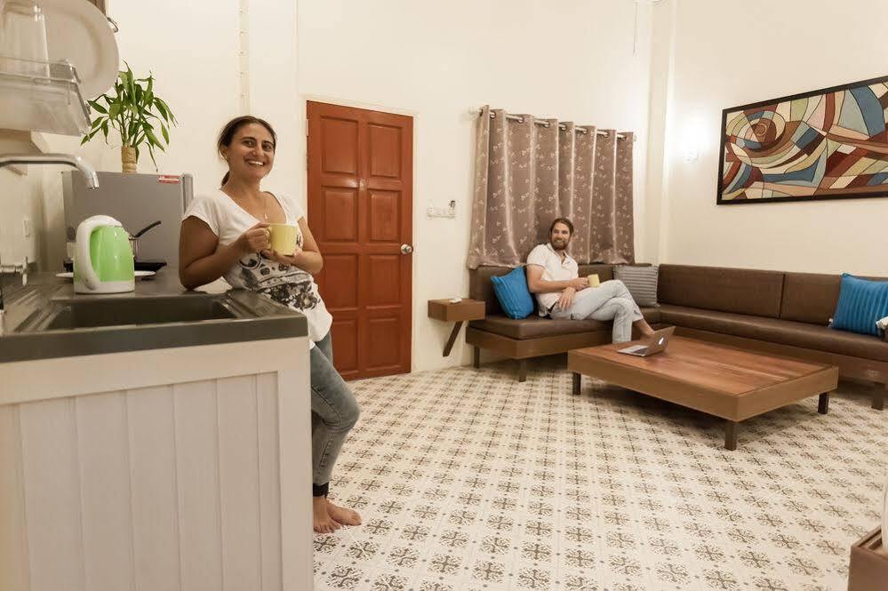 Eriksson Guesthouse Patong Zewnętrze zdjęcie